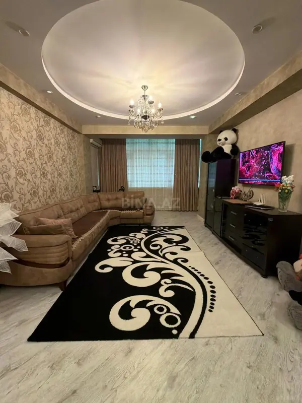 Satılır 3 otaqlı mənzil 120 m²