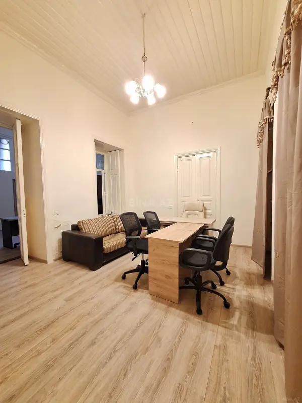 Kirayə verilir 2 otaqlı ofis 50 m²
