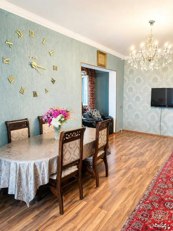 Satılır 2 otaqlı mənzil 68 m²