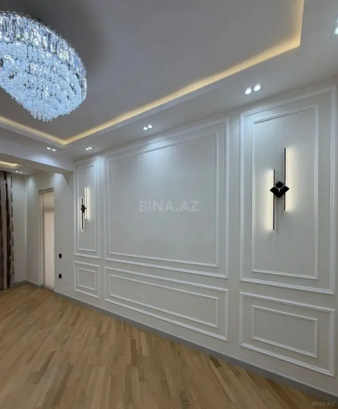 Satılır 4 otaqlı mənzil 191 m²