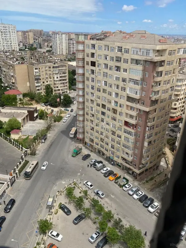 Satılır 2 otaqlı mənzil 62 m²