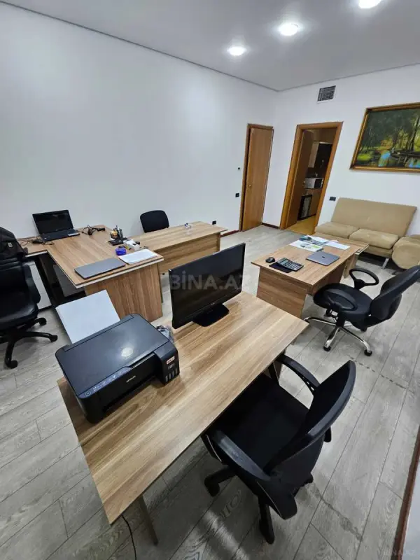 Kirayə verilir 1 otaqlı ofis 30 m²