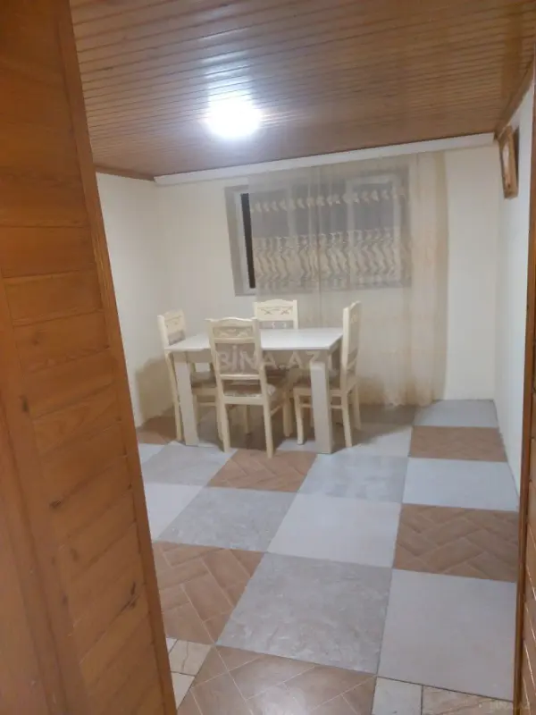 Kirayə verilir 3 otaqlı həyət evi 80 m²