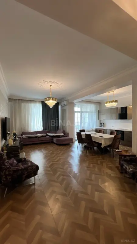Satılır 2 otaqlı mənzil 86 m²