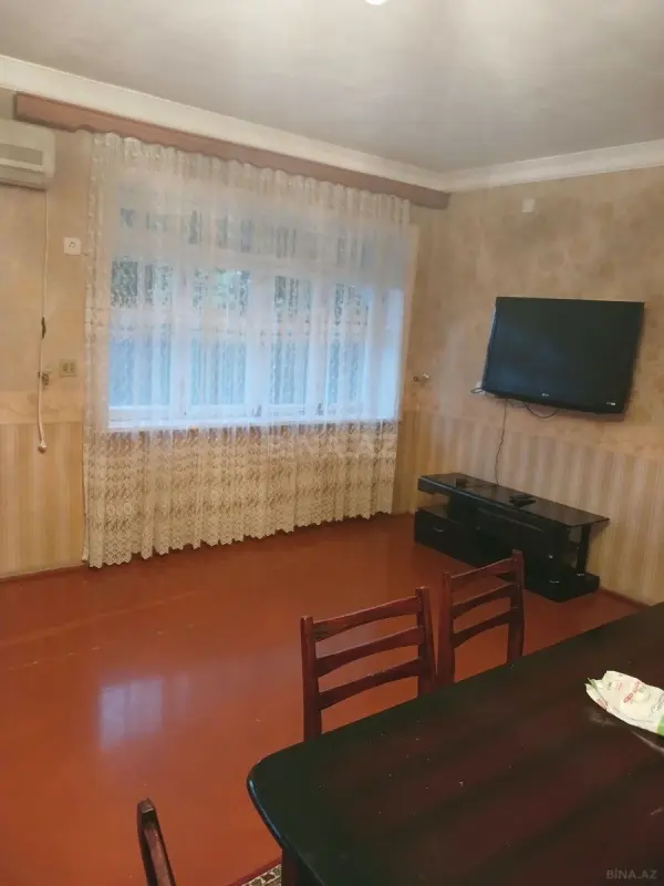 Kirayə verilir 3 otaqlı mənzil 75 m²