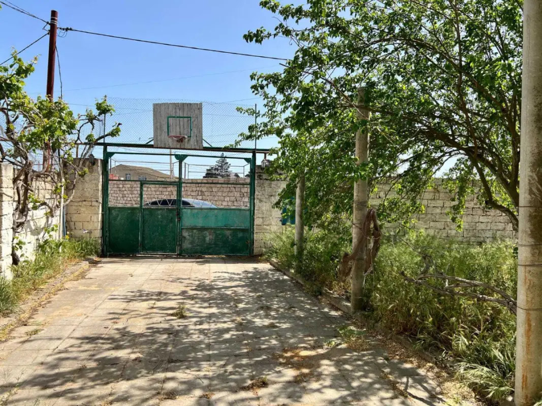 Satılır 4 otaqlı həyət evi 180 m²