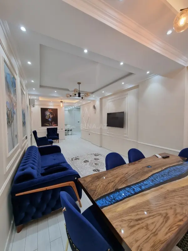 Kirayə verilir 3 otaqlı mənzil 110 m²