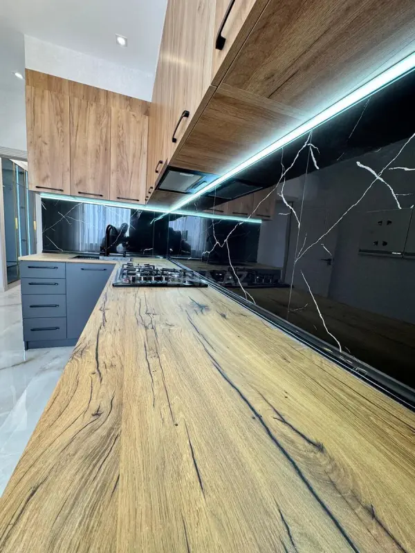 Satılır 2 otaqlı mənzil 72 m²