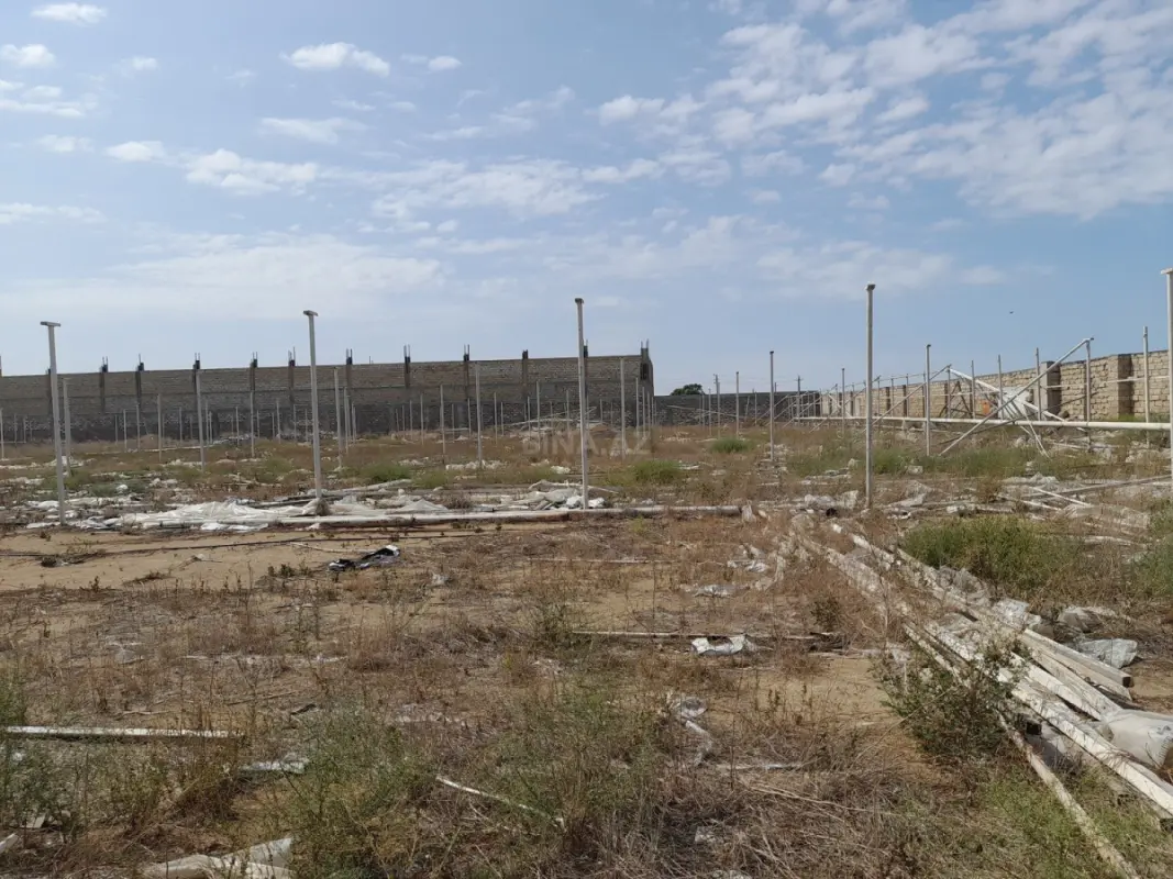 Satılır torpaq sahəsi 135 m²
