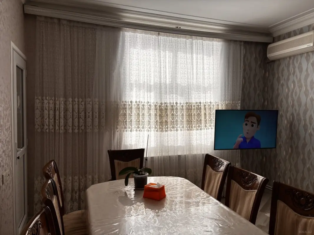 Satılır 4 otaqlı mənzil 117 m²