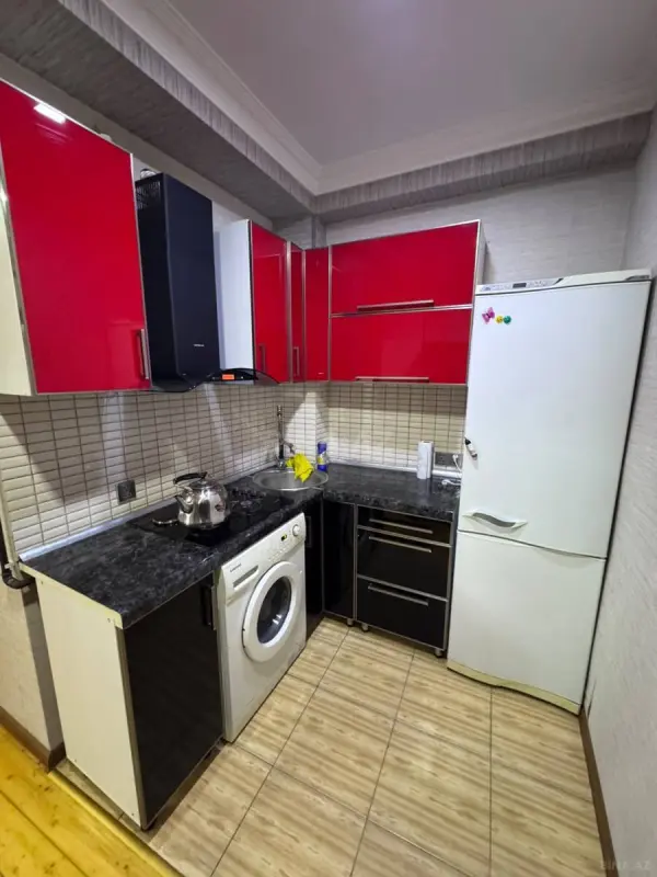 Kirayə verilir 2 otaqlı mənzil 58 m²