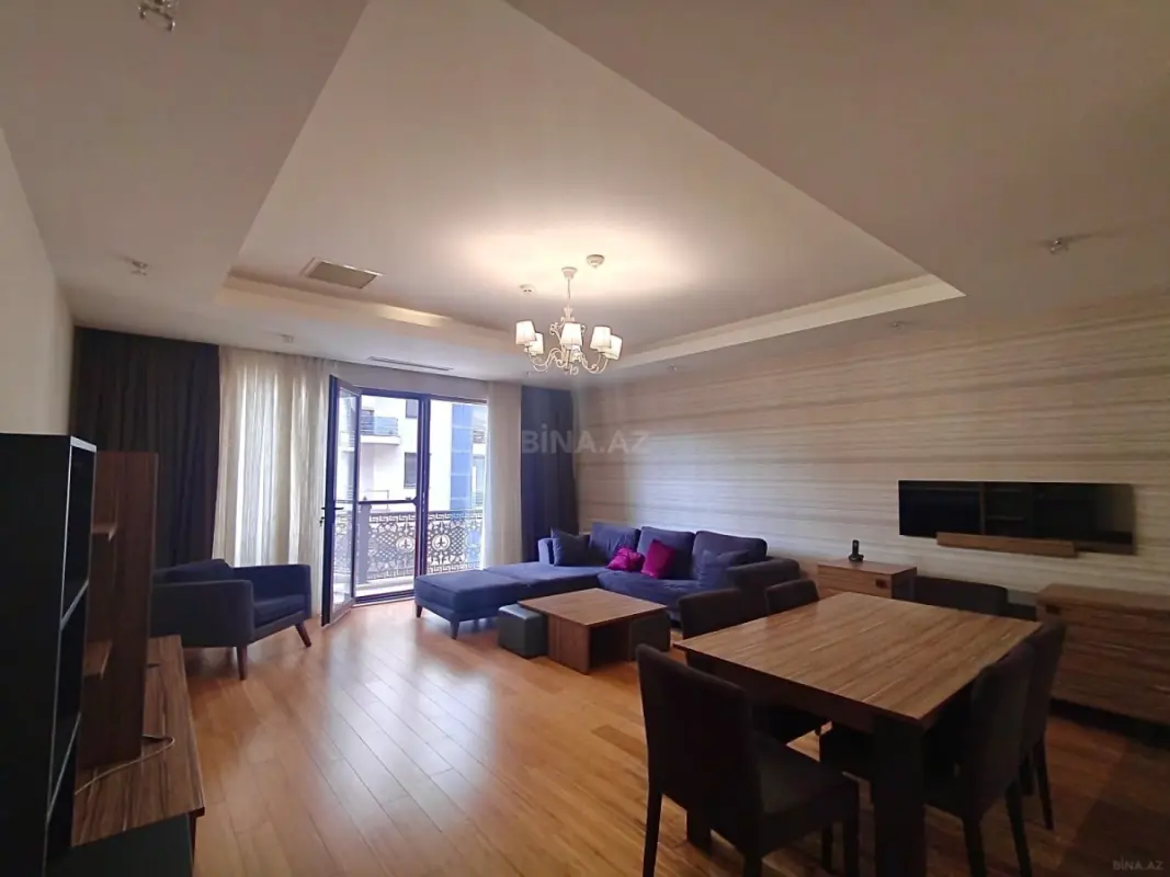Satılır 2 otaqlı mənzil 90.3 m²