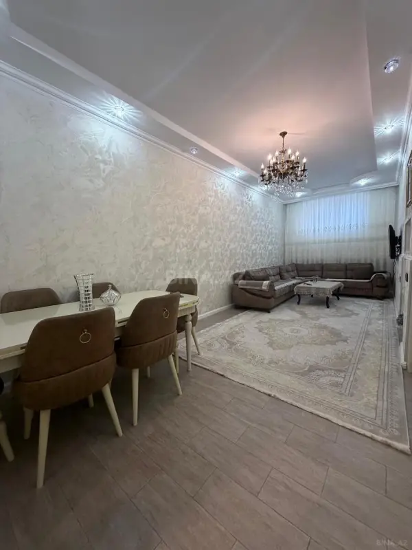 Satılır 4 otaqlı həyət evi 186 m²
