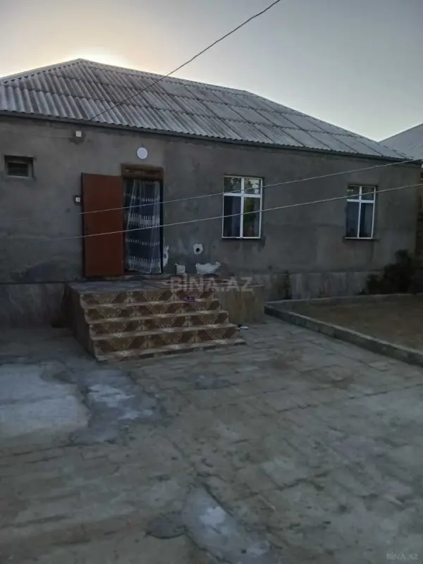 Satılır 3 otaqlı həyət evi 120 m²