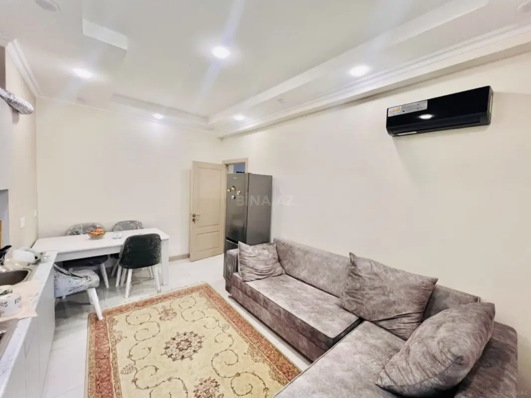Satılır 3 otaqlı mənzil 87 m²