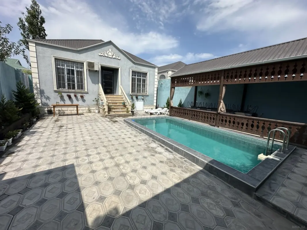 Kirayə verilir 4 otaqlı həyət evi 100 m²