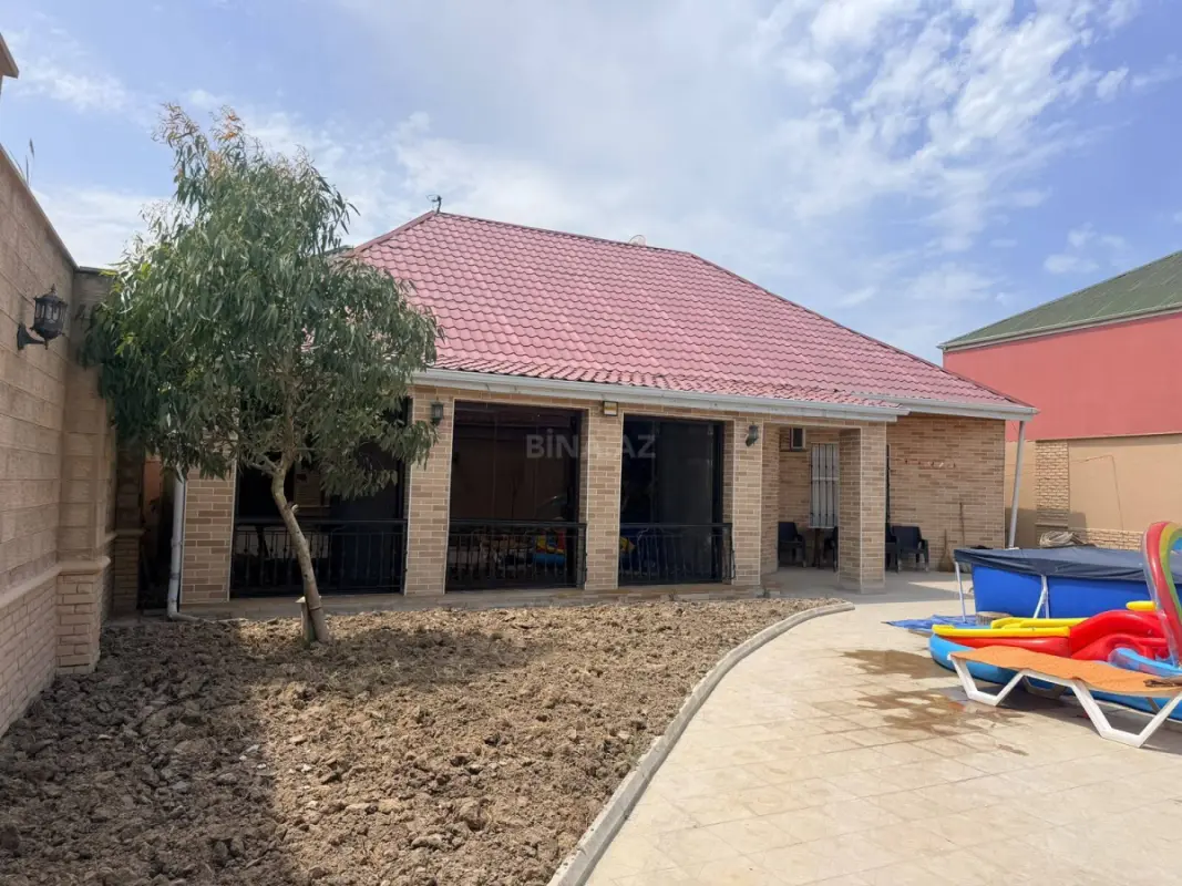 Satılır 4 otaqlı həyət evi 100 m²