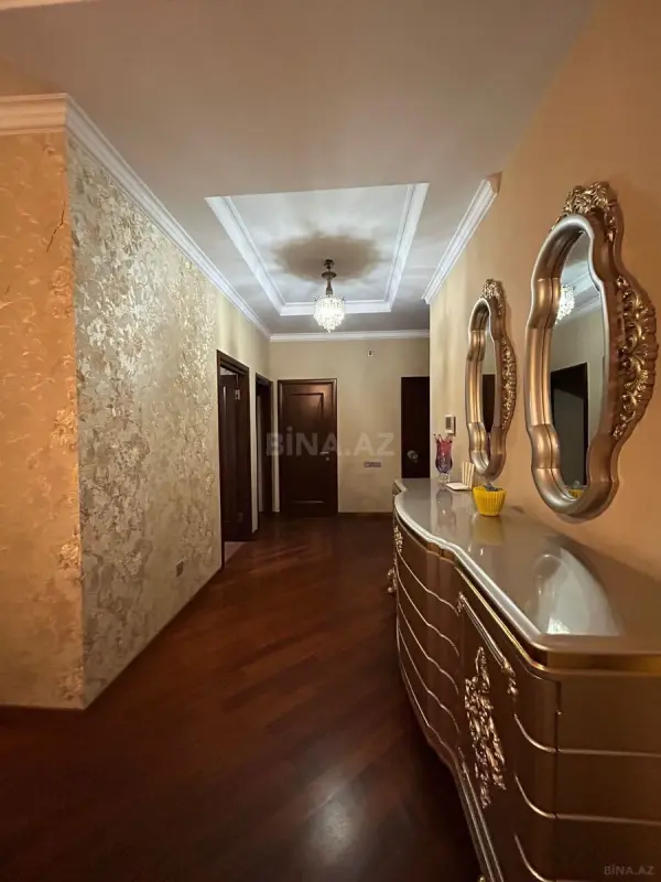 Kirayə verilir 3 otaqlı mənzil 114 m²