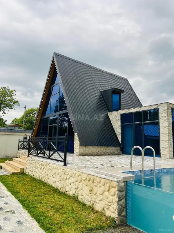 Satılır 4 otaqlı həyət evi 170 m²