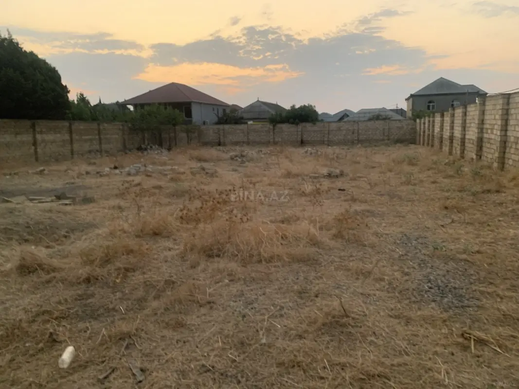 Satılır torpaq sahəsi 15 m²