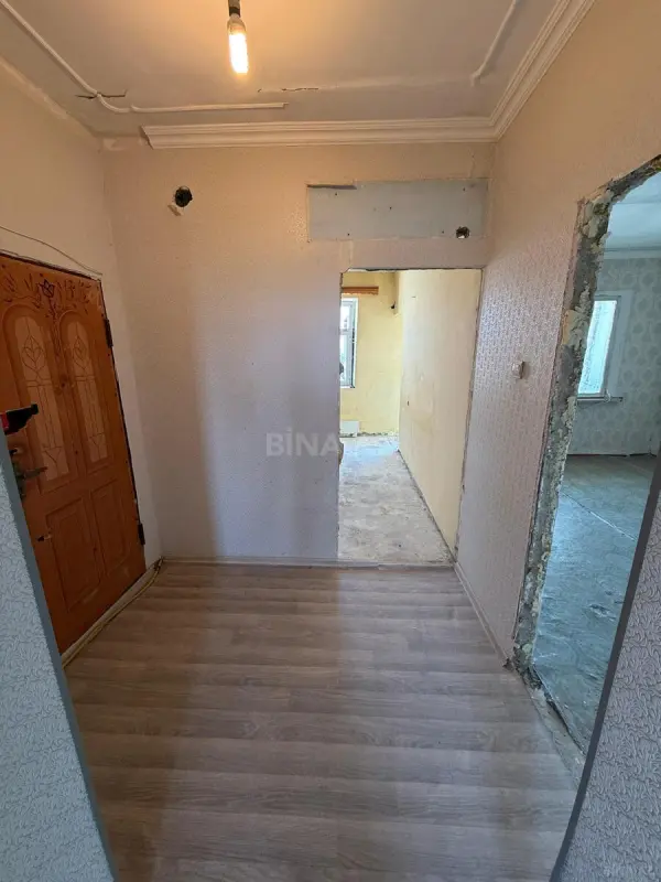 Satılır 3 otaqlı mənzil 70 m²