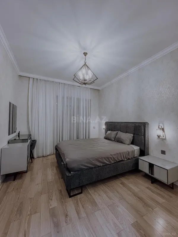Kirayə verilir 2 otaqlı mənzil 67 m²