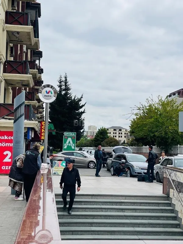 Kirayə verilir 2 otaqlı mənzil 68 m²