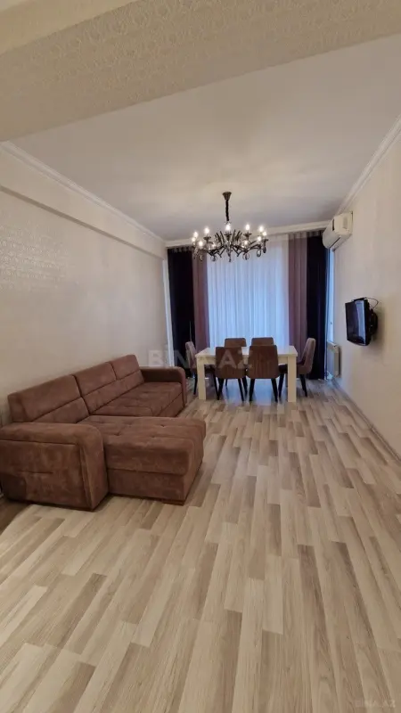 Kirayə verilir 3 otaqlı mənzil 80 m²