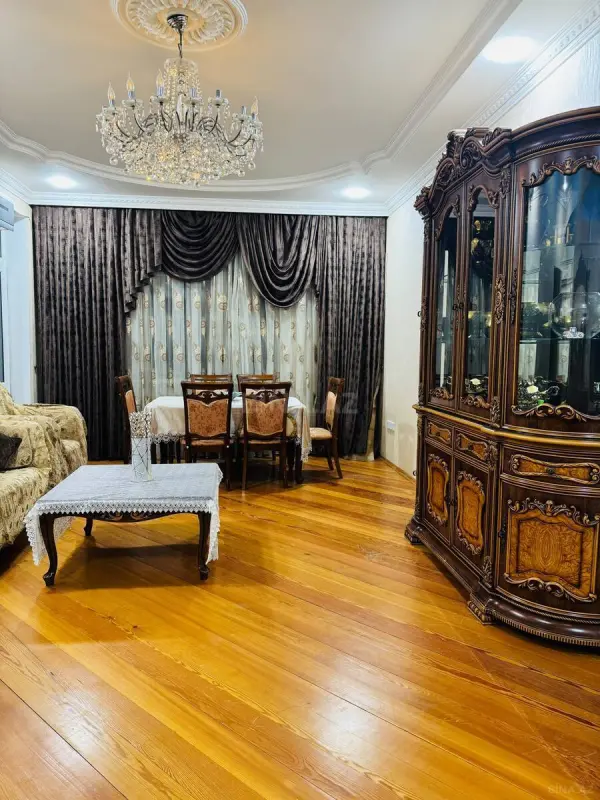 Kirayə verilir 2 otaqlı mənzil 80 m²