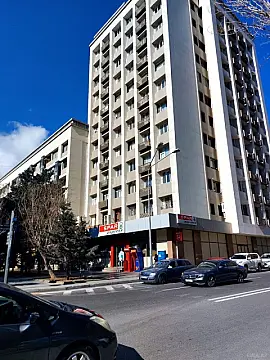 Kirayə verilir 3 otaqlı mənzil 100 m² — Bakı, Nizami 3 otaq 100.00 m²