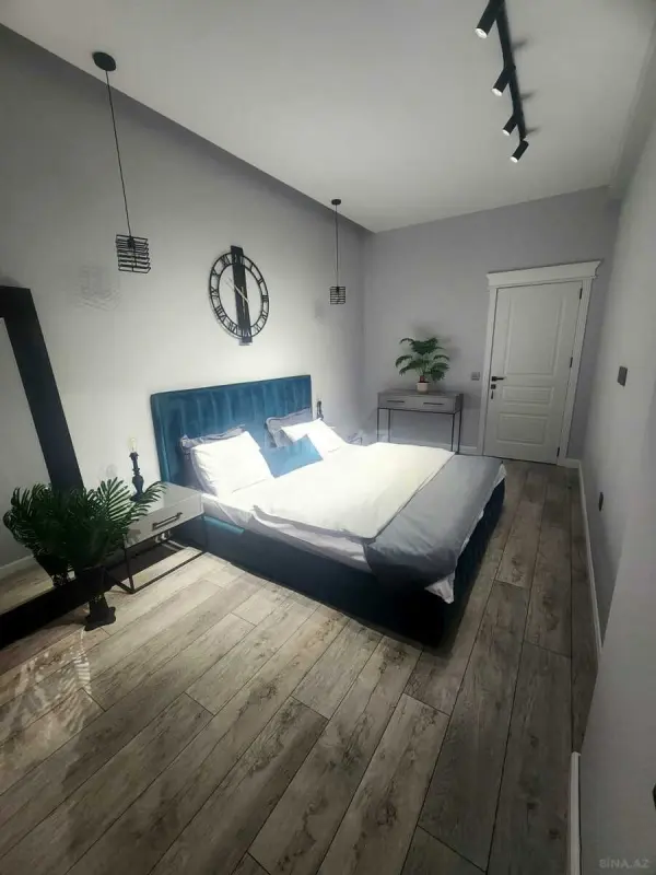 Kirayə verilir 2 otaqlı mənzil 88 m²