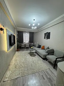 Satılır 3 otaqlı mənzil 93 m² — Bakı, İnşaatçılar 3 otaq 93.00 m²