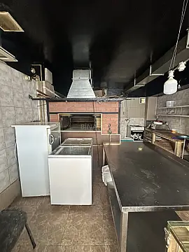 Kirayə verilir obyekt 30 m² — Bakı, Memar Əcəmi yanı 30.00 m²