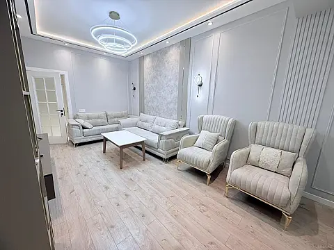 Kirayə verilir 2 otaqlı mənzil 75 m² — Bakı, İnşaatçılar 2 otaq 75.00 m²