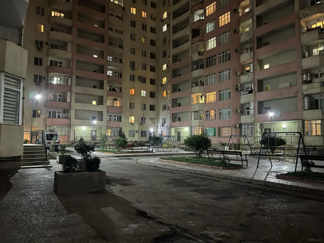 Kirayə verilir 2 otaqlı mənzil 85 m²