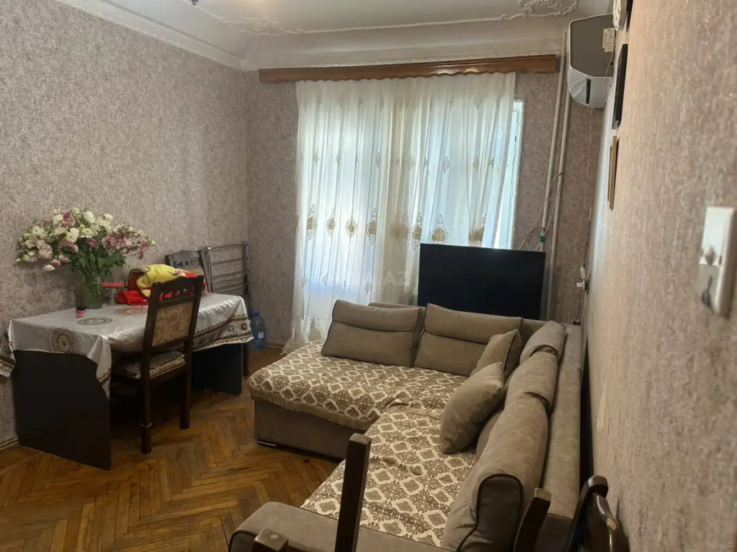 Satılır 2 otaqlı mənzil 60 m²