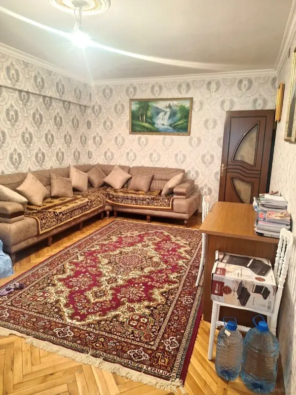 Satılır 3 otaqlı mənzil 75 m²
