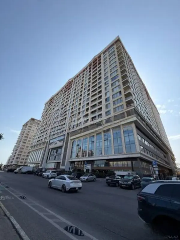 Kirayə verilir 3 otaqlı mənzil 113 m²