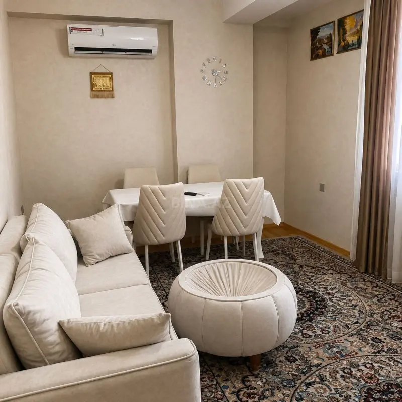 Kirayə verilir 2 otaqlı mənzil 90 m²