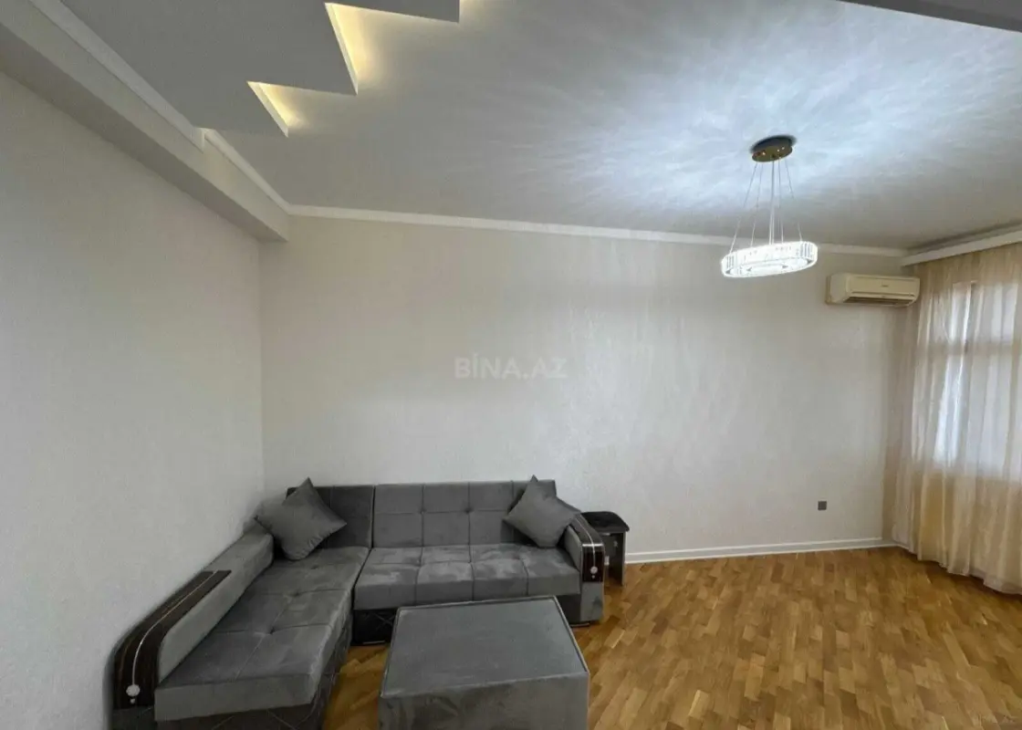 Kirayə verilir 2 otaqlı mənzil 80 m²