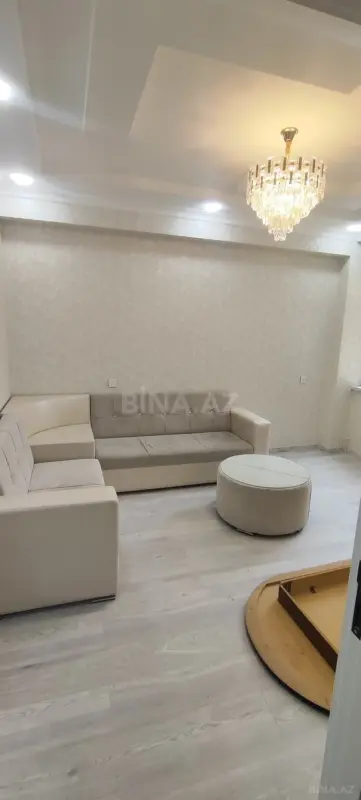 Kirayə verilir 2 otaqlı mənzil 50 m²