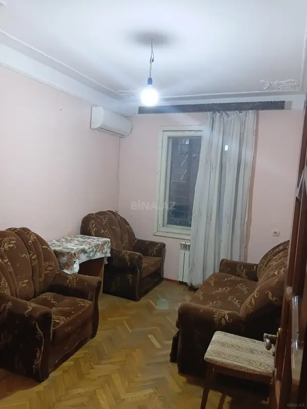 Kirayə verilir 2 otaqlı mənzil 40 m²