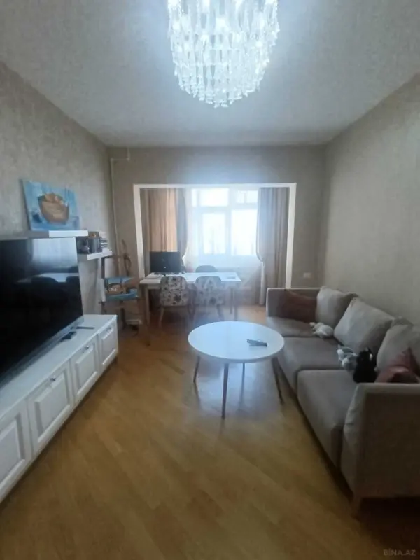 Satılır 3 otaqlı mənzil 90 m²