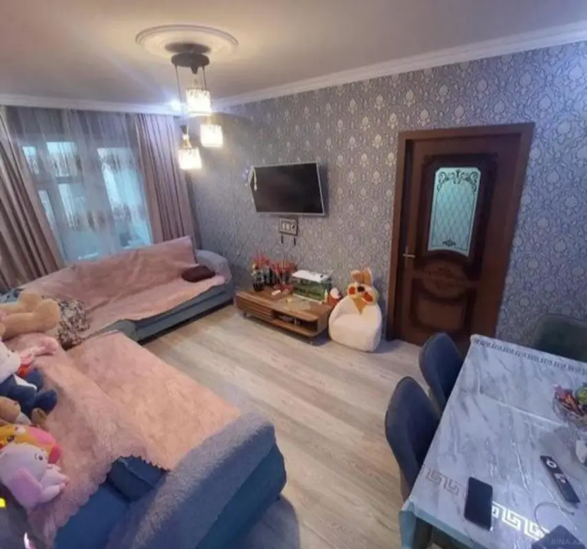 Satılır 2 otaqlı mənzil 60 m²
