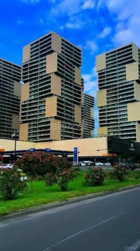 Kirayə verilir 3 otaqlı mənzil 95 m²