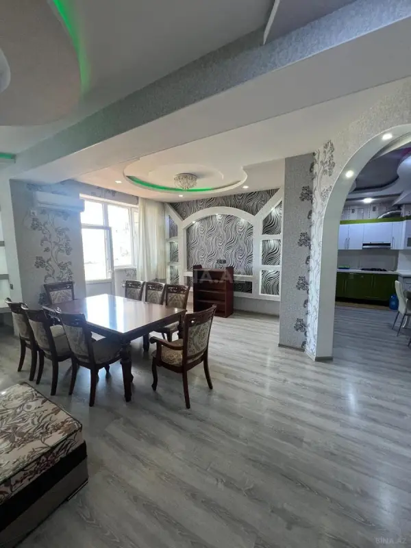 Kirayə verilir 2 otaqlı mənzil 65 m²