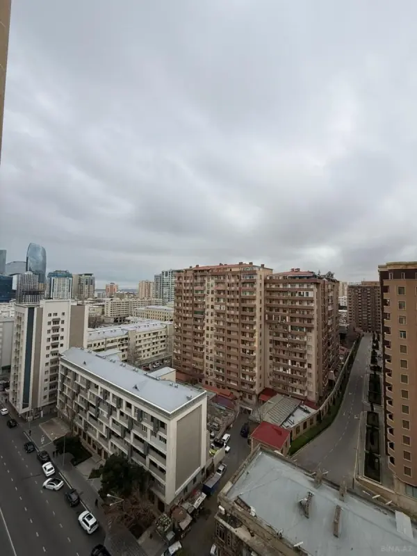Kirayə verilir 3 otaqlı mənzil 90 m²