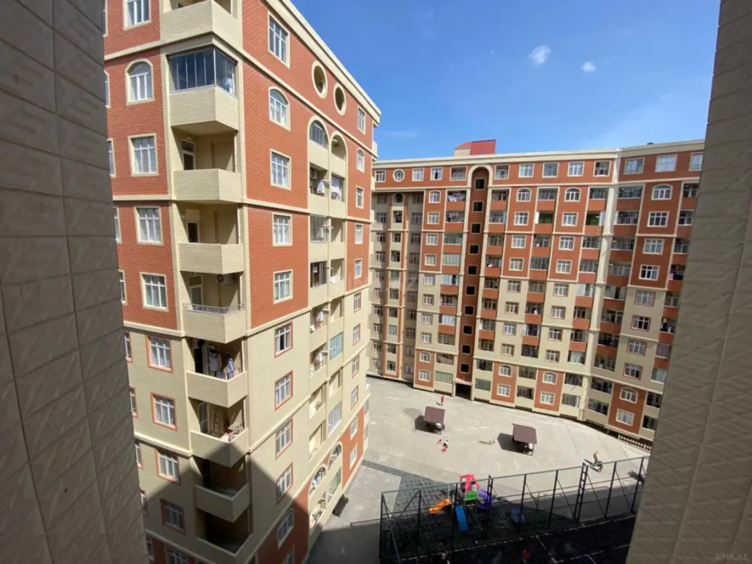 Satılır 2 otaqlı mənzil 543 m²