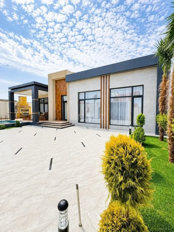 Satılır 4 otaqlı həyət evi 150 m²