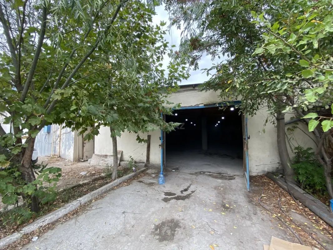 Kirayə verilir obyekt 270 m²